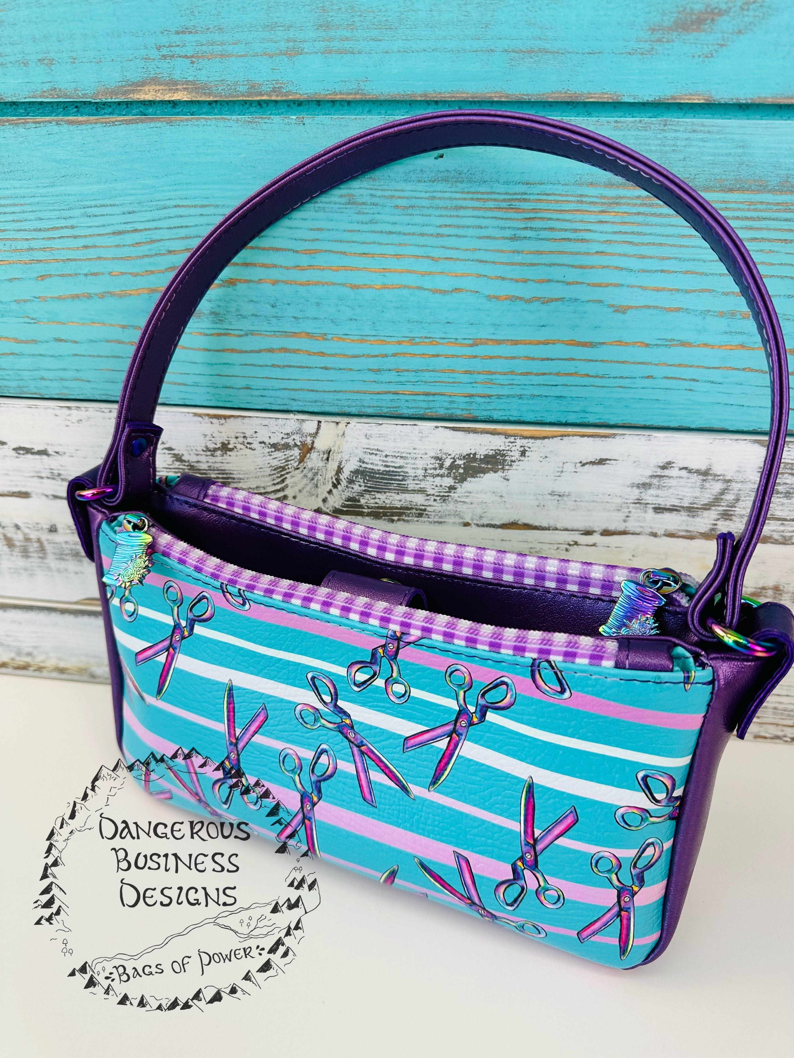 Sewing shoulder bag