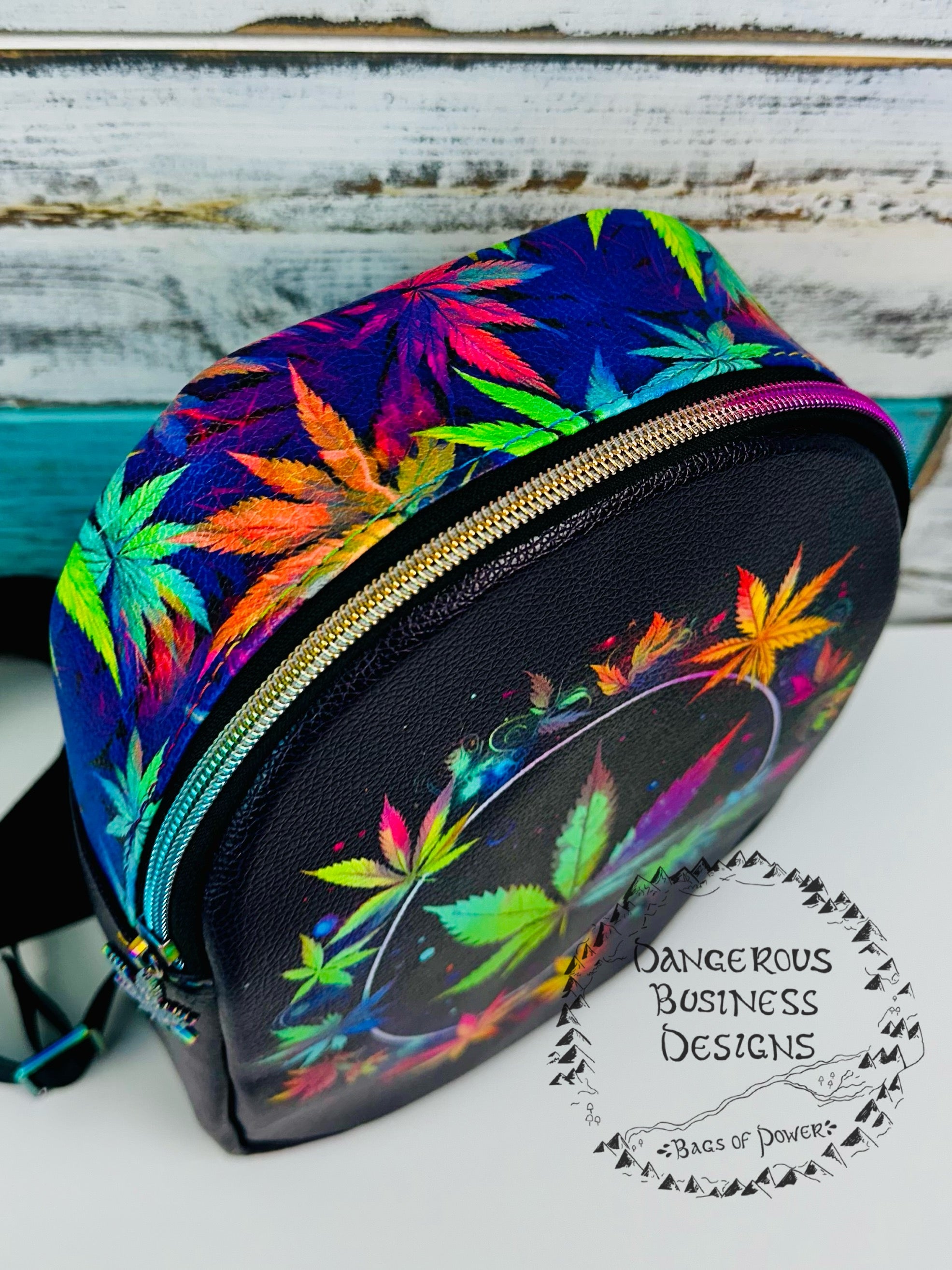 Devils lettuce Mini sling backpack LG