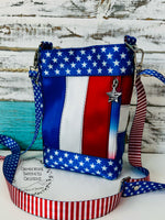 Load image into Gallery viewer, Seatbelt crossbody
