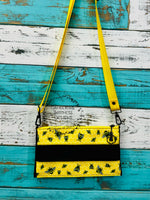 Load image into Gallery viewer, Seatbelt crossbody
